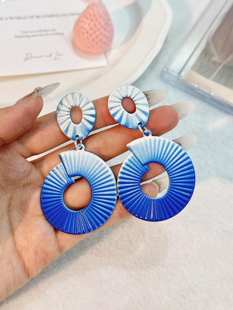 New
     
      1pair Creative Hollow Out Blue Round Drop Earrings For Women For Holiday | SHEIN
