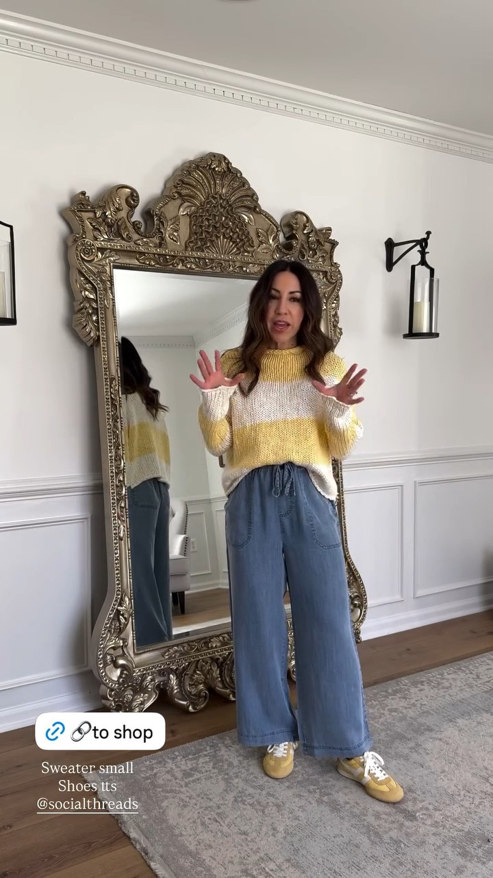 small sweater. Small chambray pants. Sneakers TTS.



#LTKOver40 #LTKPetite
