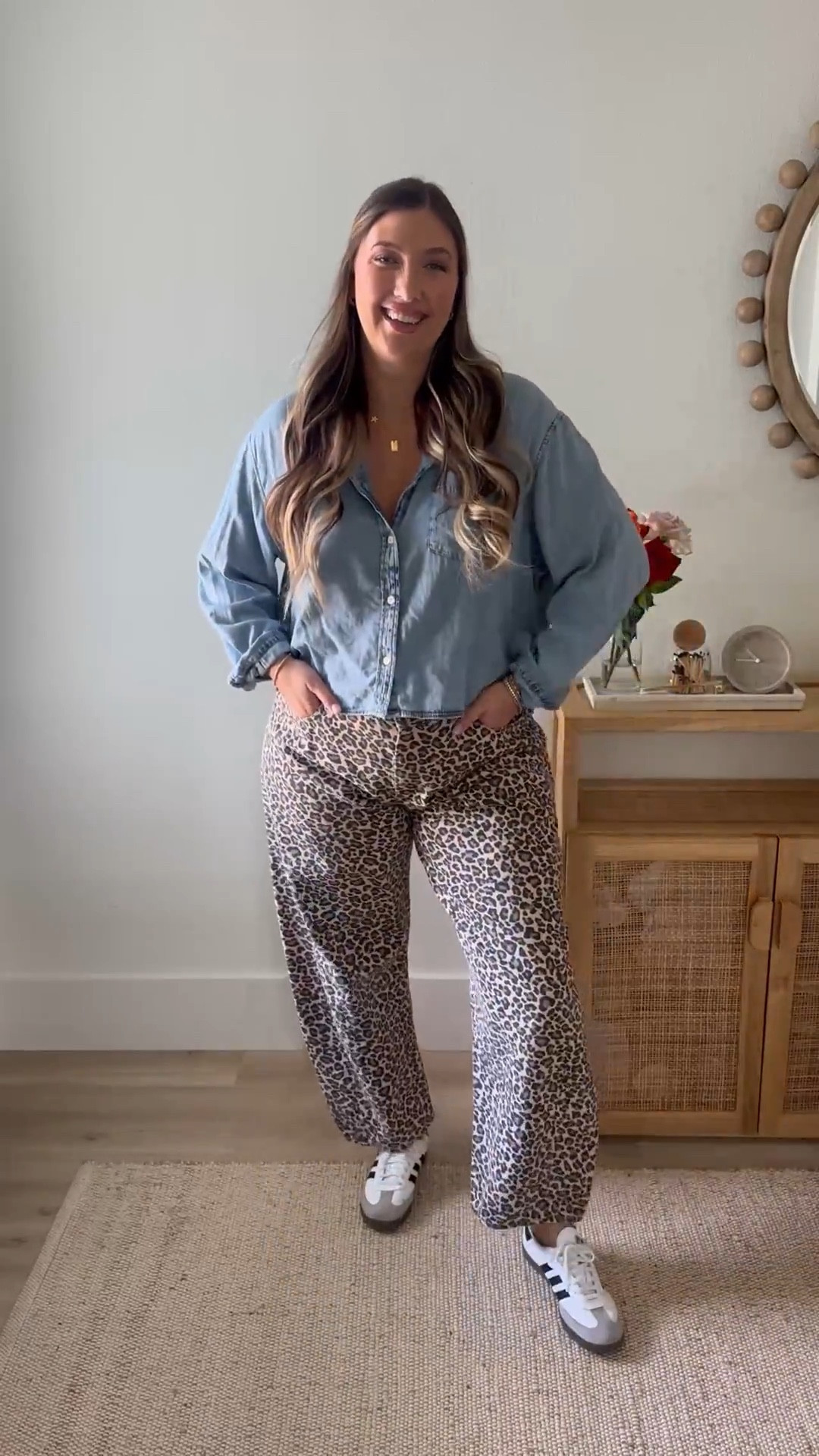 Abercrombie denim sale starts today! 30%-50% off all jeans! Use code: DENIMAF for an extra 15% off! Perfect for back to school and teacher outfits for now and fall transition! 

 

#LTKSeasonal #LTKSaleAlert #LTKStyleTip