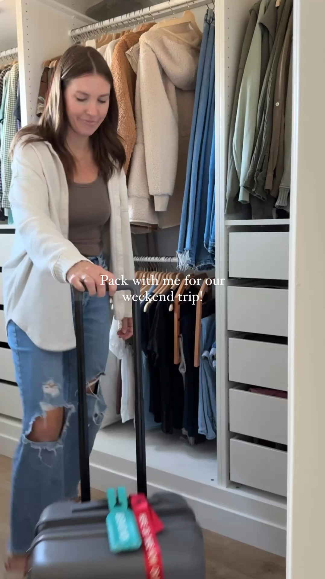 Pack my bag with me as we’re getting ready for a last minute weekend away! #ad

Are you a ‘must have my own bag’ type or like to share? I very much like to take my own bag and don’t like to share. The cutest and most functional luggage and packing accessories from @bagsmart_official! Use code freng6 to save 15%!

Follow @frengpartyof6 for more affordable + neutral finds! 

#bagsmart #getawaywithbagsmart #bagsmartBFCM2024 #heretotherenowornever


#LTKTravel