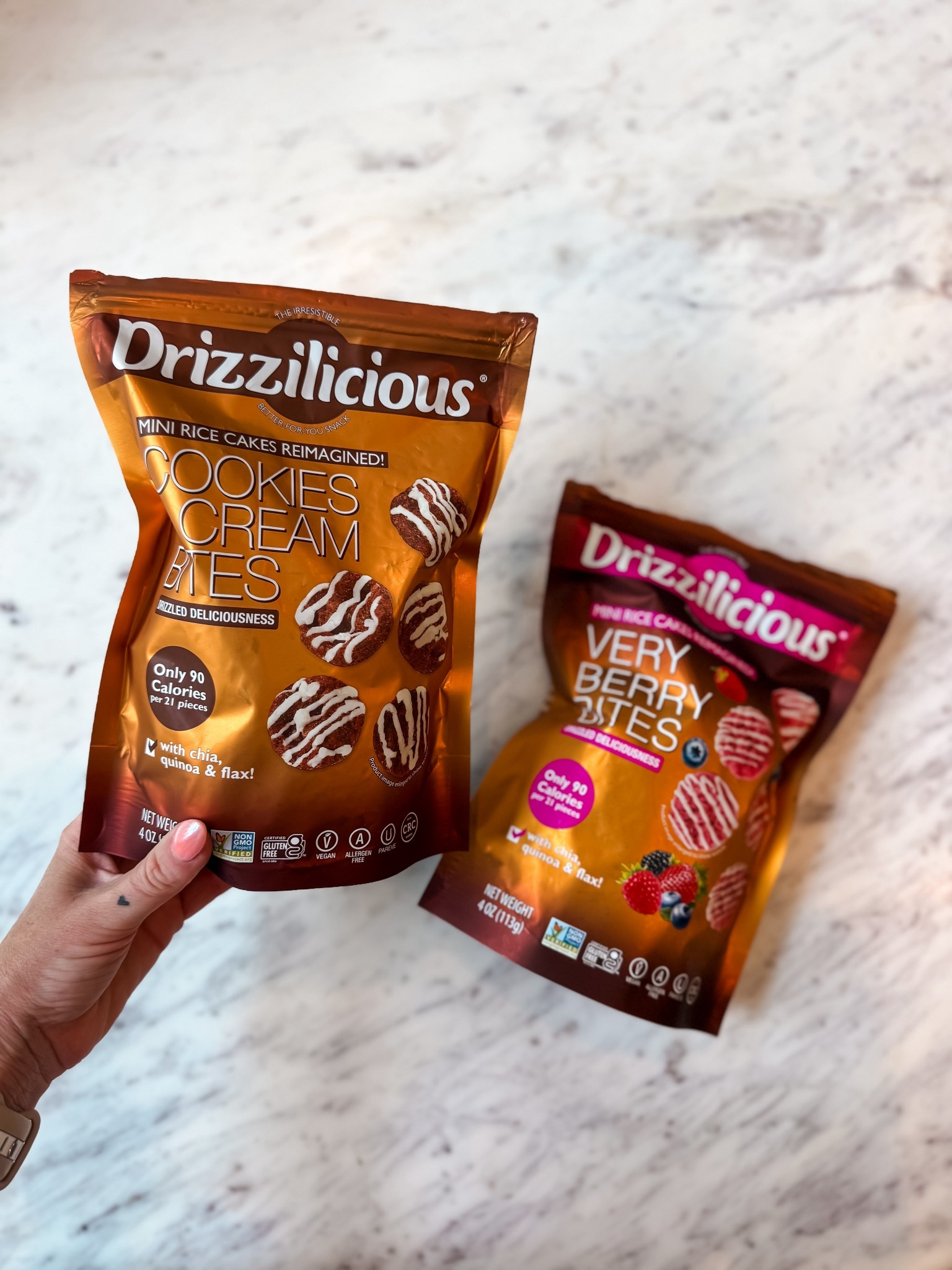 Drizzilicious Mini Rice Cakes Very Berry - Rice Crisps, Healthy Snack for Adults and Kids, Flavored Rice Cakes, Vegan, Gluten Free, Allergen Free, Only 90 Calories Per serving 
Snacks for kids and lunchboxes 