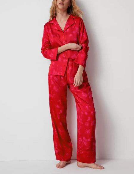 Spotted these pyjamas in store and they are absolutely gorgeous 

#LTKuk #LTKsummer #LTKhome