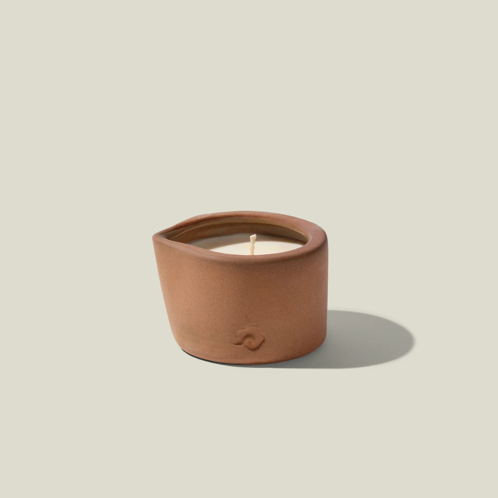 Coco Corazon Massage Candle | Santu Beauty