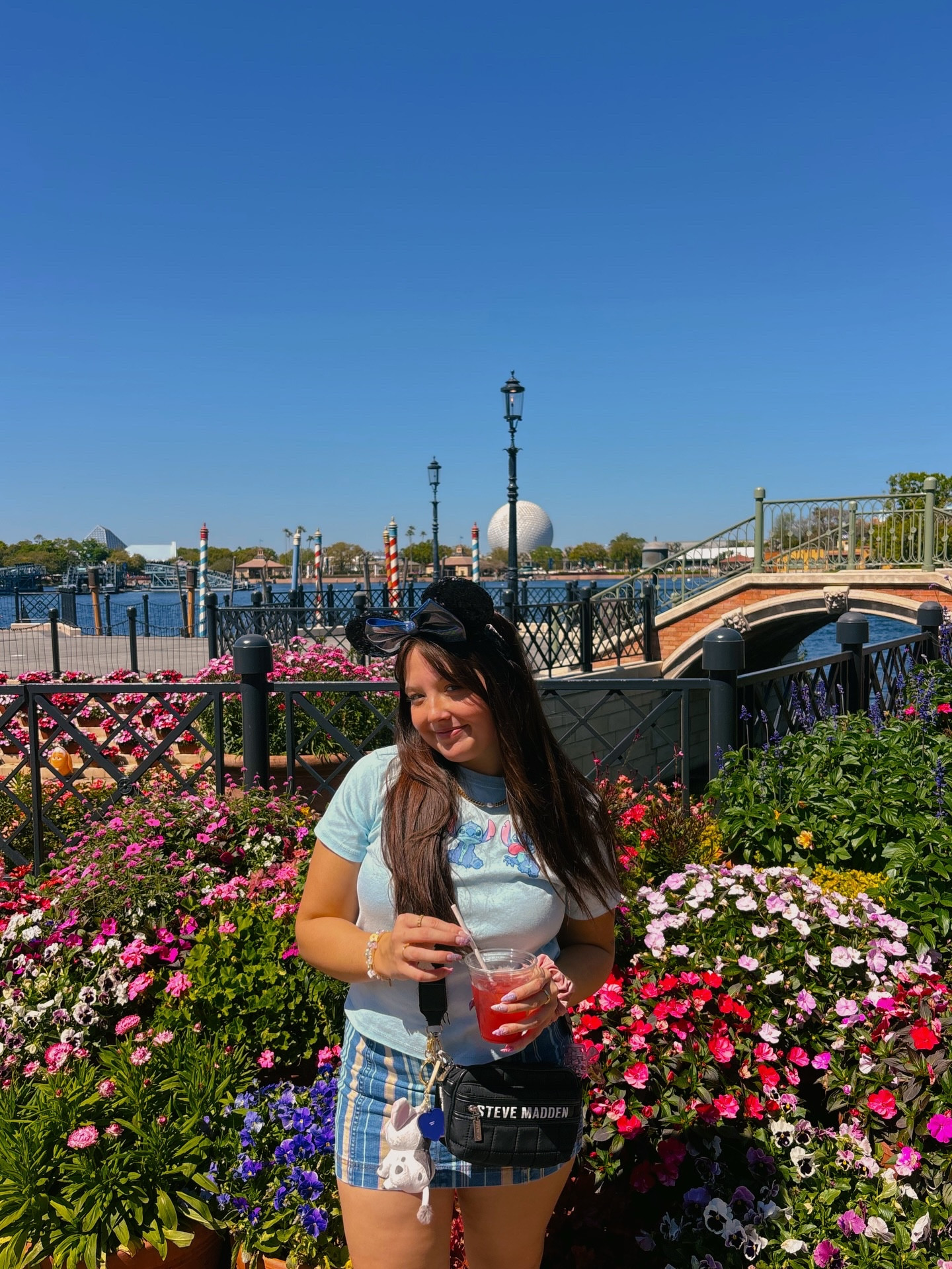 Experiment 626 💙

Disney World outfit, Disney OOTD, theme park outfit inspo, comfy cute outfit, walking all day outfit, Florida outfit, warm weather style, casual Disney look, athleisure outfit, sneakers outfit, park day essentials, vacation outfit inspo, travel style, comfy chic outfit, sunny day outfit, outfit inspo daily, magical vibes ✨🏰🌴

#LTKU #LTKootd #LTKdayinmylife