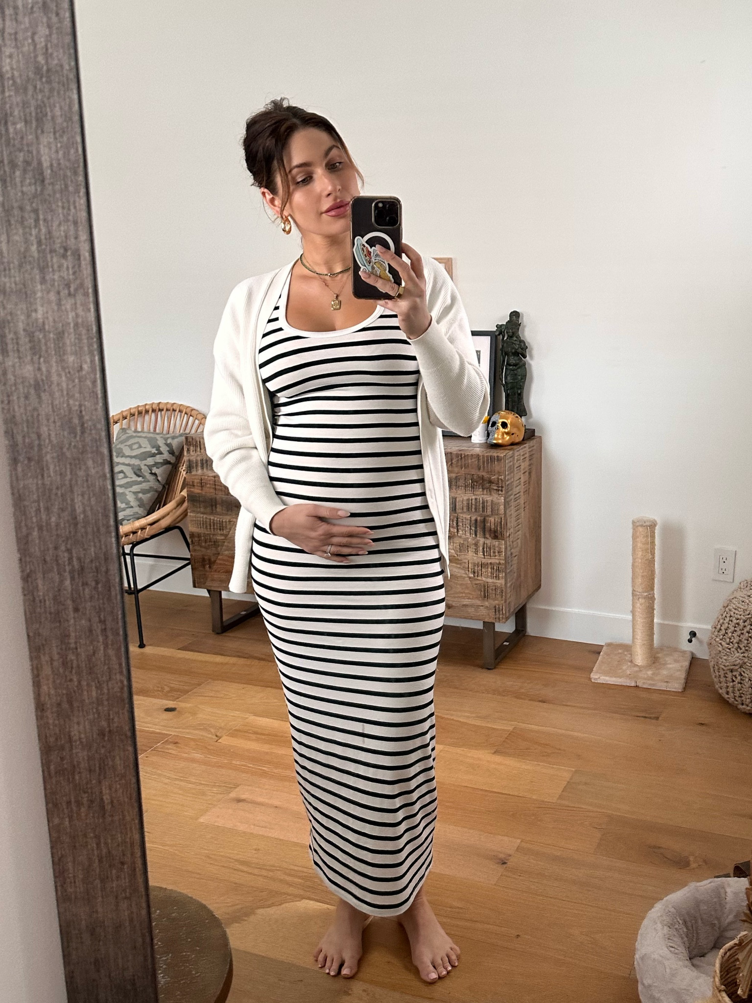 Been loving this comfy dress lately 🖤

#LTKSeasonal #LTKstyletip #LTKbump