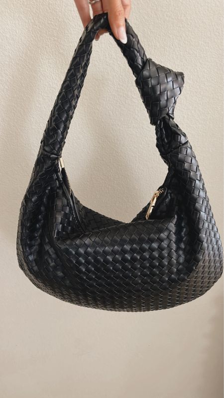Budget friendly handbag, love this for everyday use, also linking the designer style #StylinbyAylin 

#LTKitbag #LTKSeasonal #LTKstyletip
