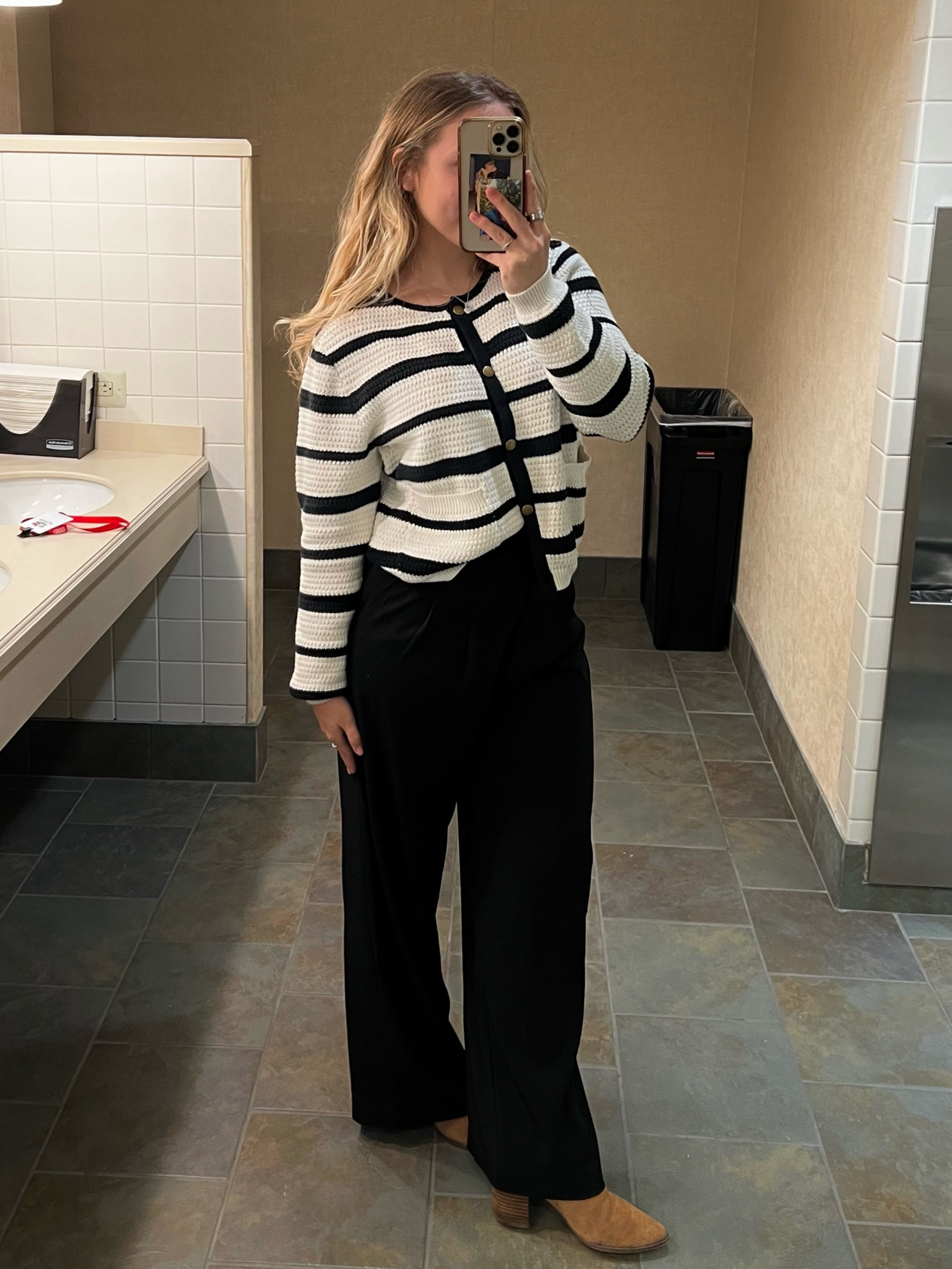 Work outfit for an office day 🫶🏼

#LTKFindsUnder50 #LTKStyleTip #LTKHome