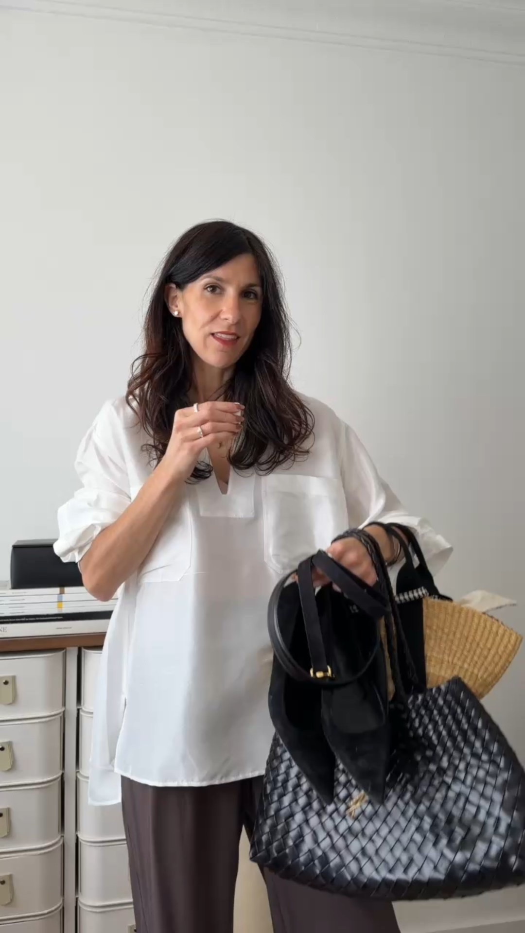 Sharing my top five luxury purchases of 2025, all from @netaporter (of course! 🤭). Think of this as a cheat sheet to the items I’d repurchase in a heartbeat. Comment LINK and I’ll send the details straight to your DMs 💌 

I tend to consider the following things when adding a new accessory to my wardrobe…

✨ Will I feel like *myself* when I wear it?
✨ Does it fill a genuine gap or will it compete with something I already own (and if the latter, does it make sense to have duplicates)?
✨ Can I reach for it everyday (I prefer to focus on practical basics to maximise CPW)?
✨ Will I still love it when it’s *lived in* (and not just brand new)?
✨ Can I style it effortlessly with at least five outfits?

If the answer is yes, it’s usually a keeper 👌🏻