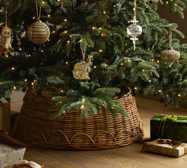 Rattan Scallop Tree Collar | Pottery Barn (US)