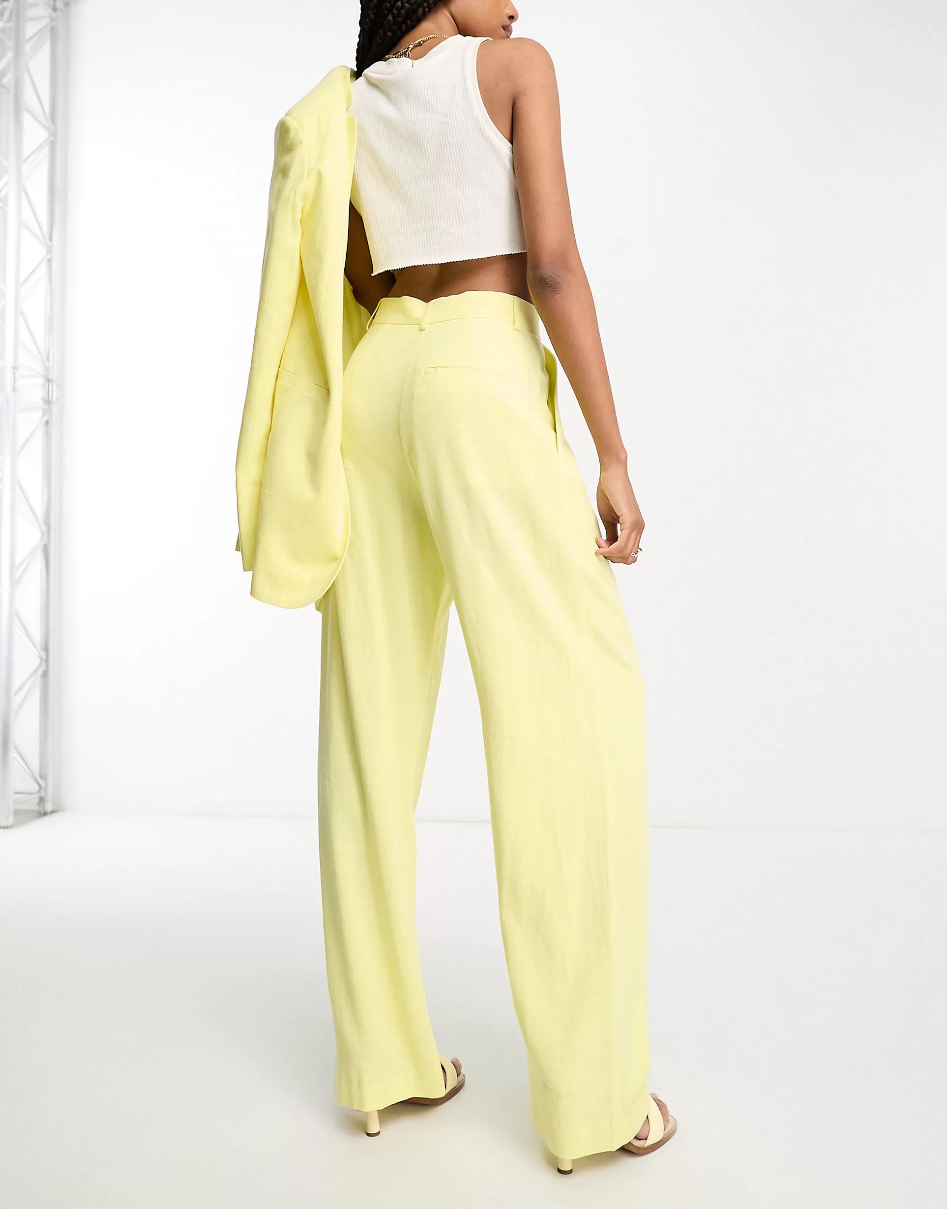 ASOS DESIGN Tall inverted pleat wide leg suit pant with linen in lemon | ASOS (Global)