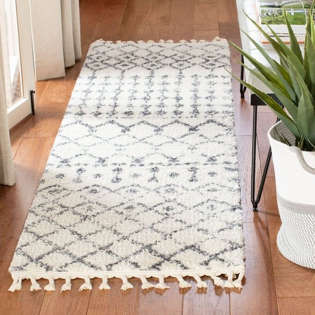 SAFAVIEH Berber Fringe Phillip Aztec Shag Runner Rug, Cream/Dark Grey, 2'2" x 8' - Walmart.com | Walmart (US)