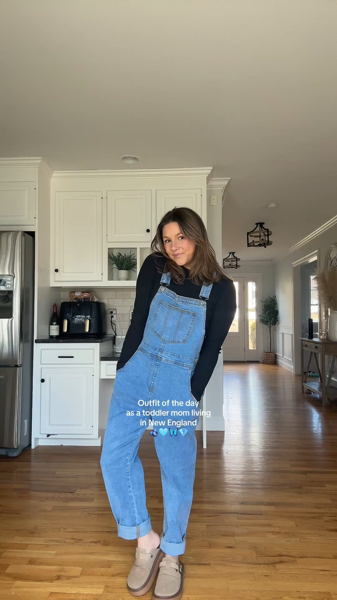 Outfit of the day as a mom of two! 

#LTKSeasonal #LTKFamily #LTKPetite