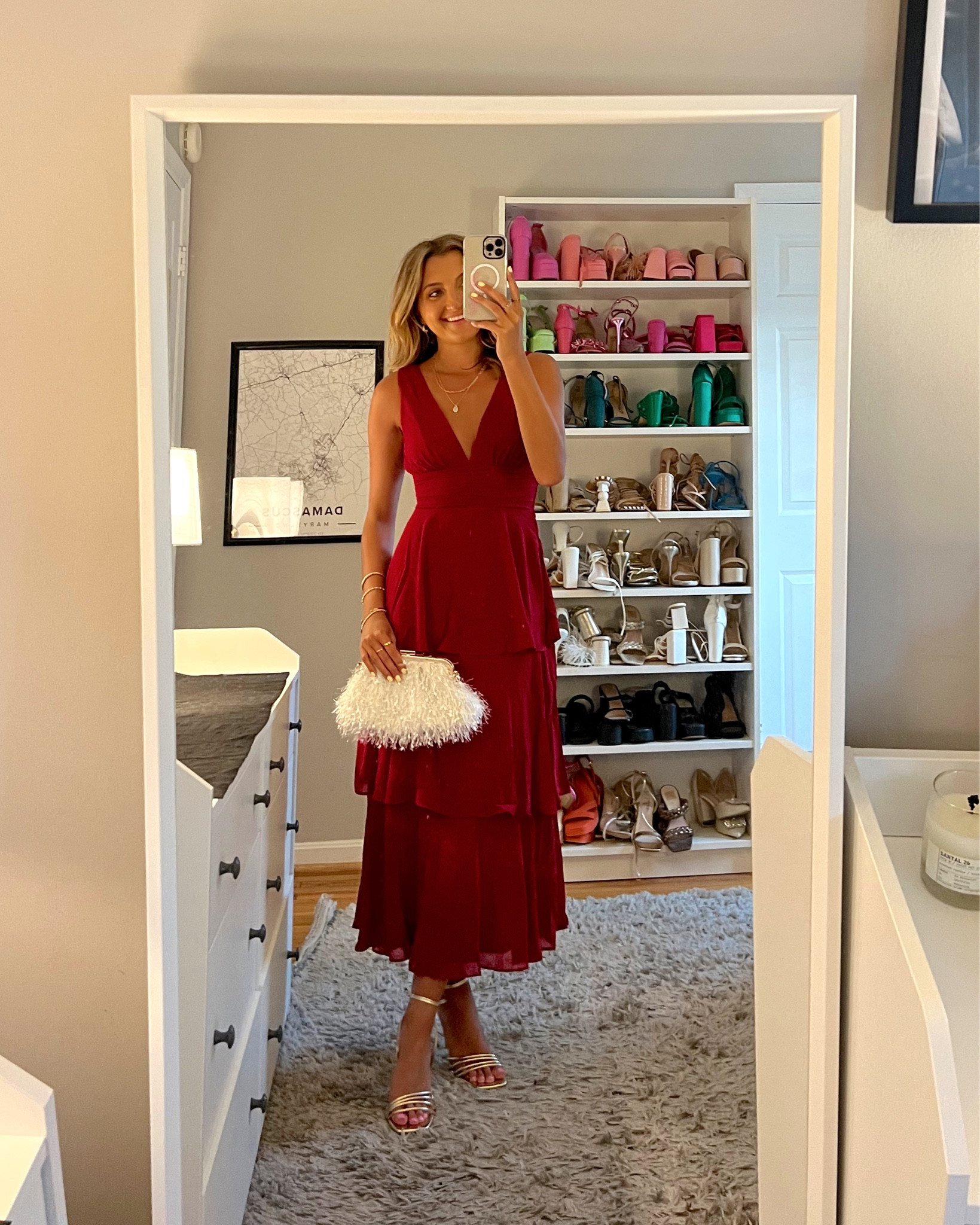holiday outfit ideas / Christmas outfit ideas from lulus. ❤️🎄 wearing an XS in this dress - would be a great winter wedding guest dress!