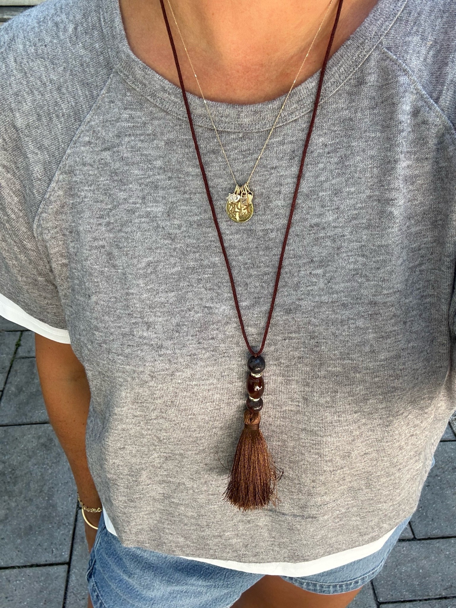 Obsessed with this tassel necklace! It’s the perfect fall layering piece 🍂

#LTKmomlife #LTKootd #LTKSeasonal