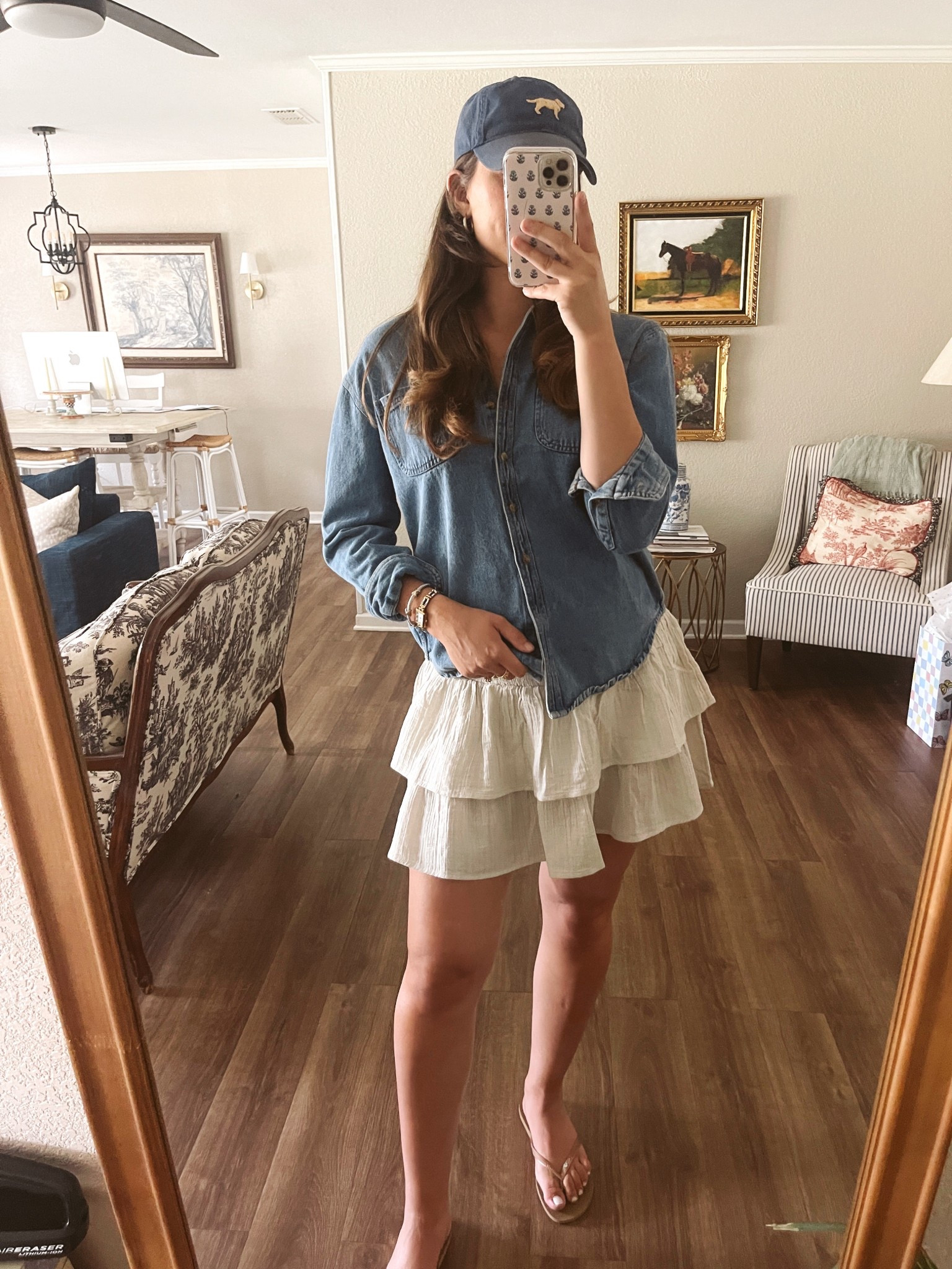 Casual summer outfit inspo



#LTKSaleAlert #LTKFindsUnder50 #LTKSummerEdit