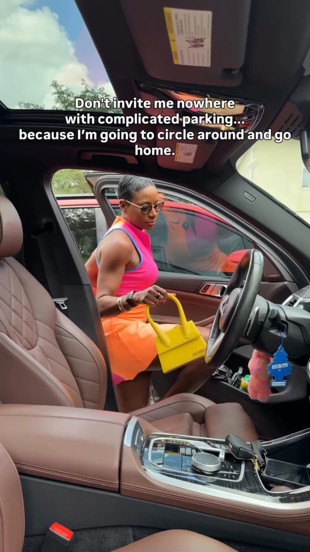 Don’t invite me nowhere
with complicated parking...
because I’m going to circle around and go home…😎😳