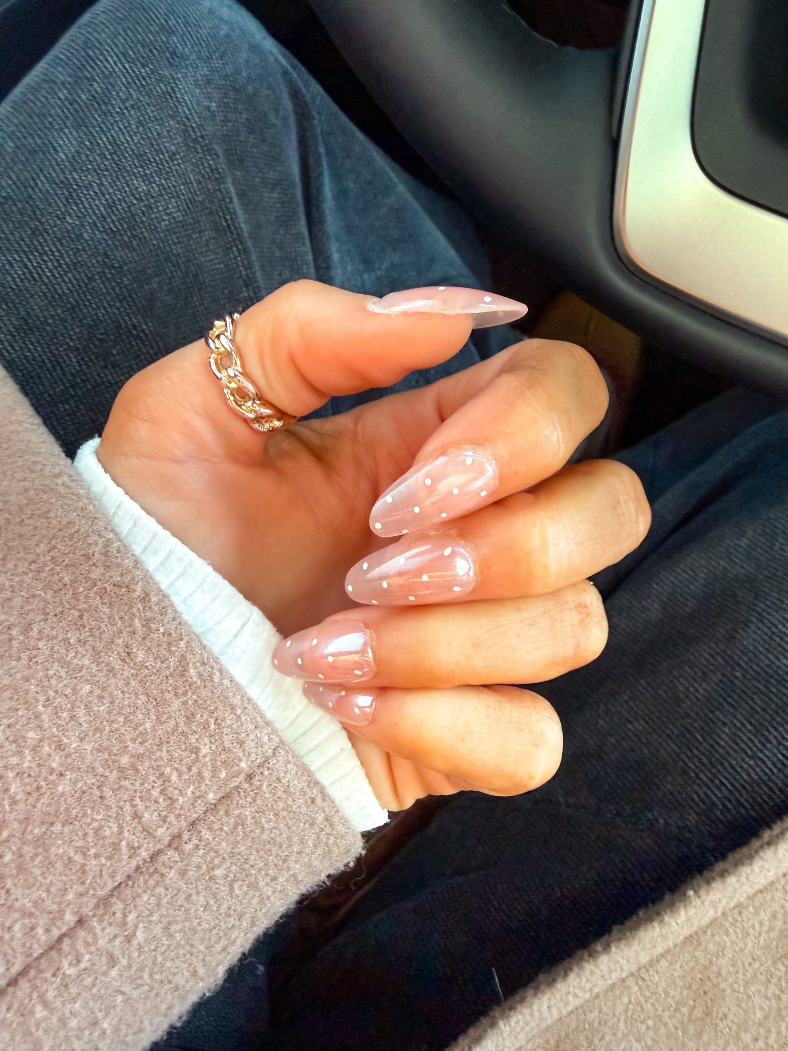 These nails are perfection. And they’re press ons  

#LTKselfcare #LTKBeauty
