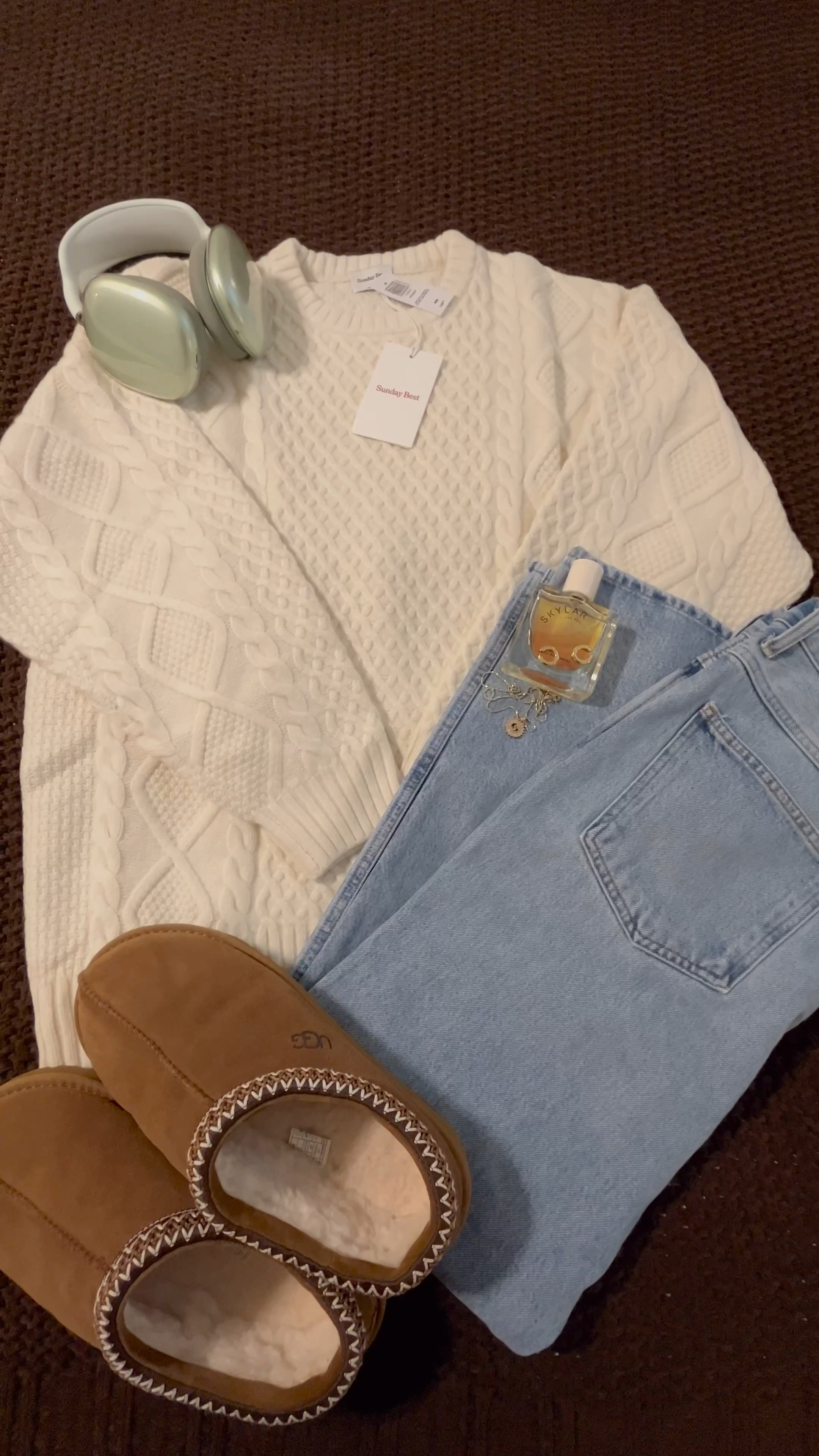 Rory Gilmore inspired outfit🤎🍂

#LTKstyletip #LTKSeasonal #LTKGiftGuide