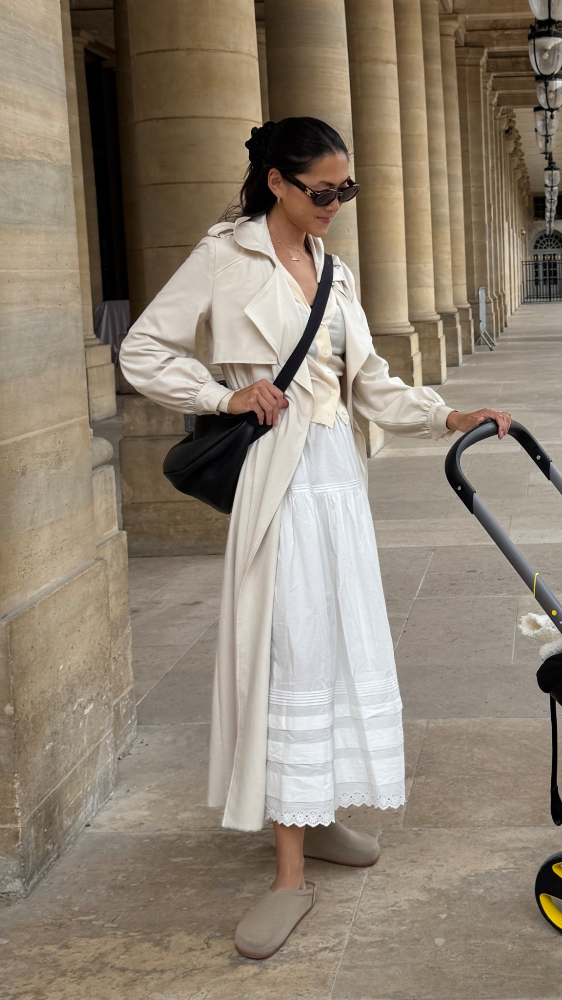 the very best travel bag! I use on every single trip and wish I had it in other colors  