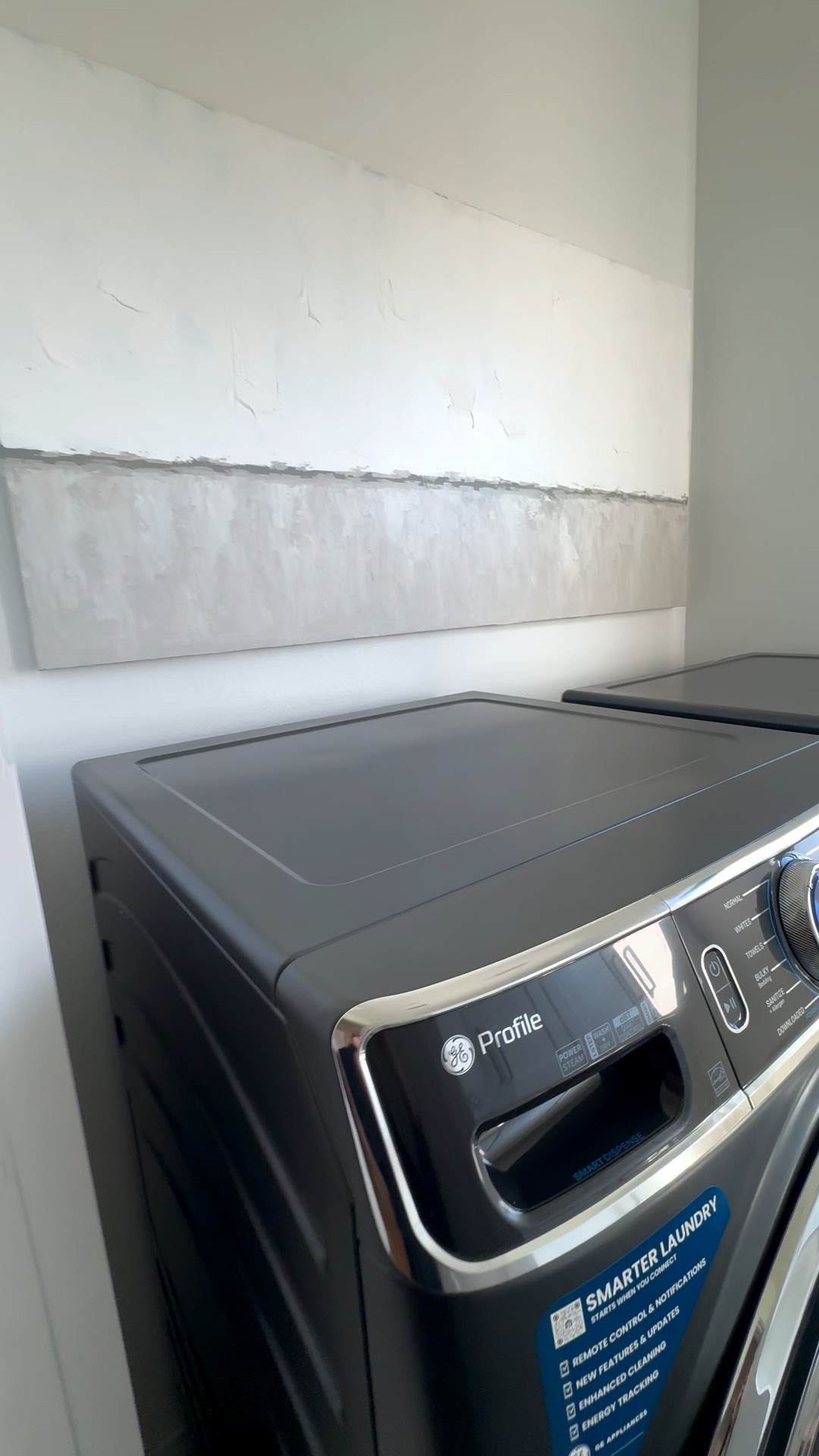 Laundry room 🫧 simple artwork | dog bowl | sink | rug 

#LTKHome #LTKOver40 #LTKdayinmylife