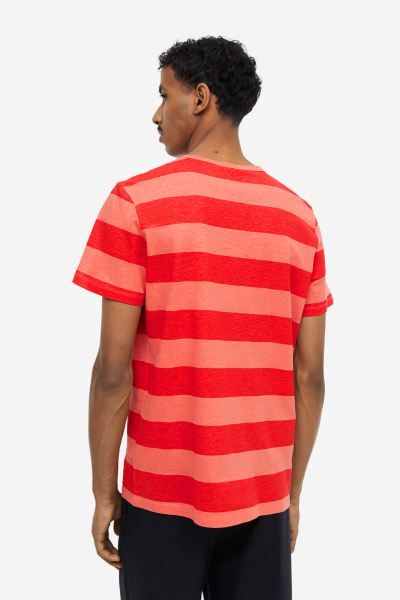 Regular Fit Linen-blend T-shirt - Red/striped - Men | H&M US | H&M (US + CA)
