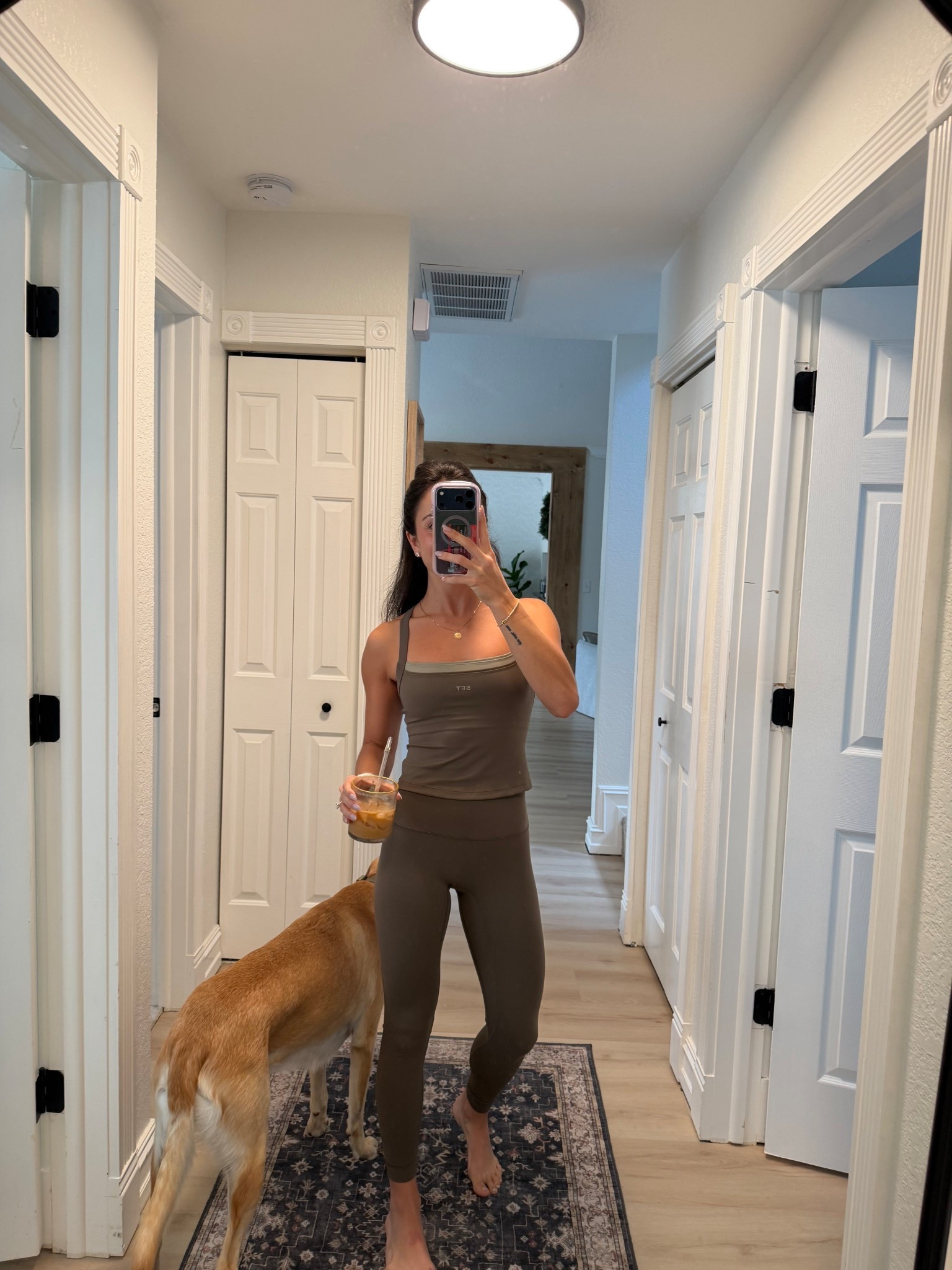 Set active setmas day 5 just dropped and is on sale today !!! 

#LTKfitnessgoals #LTKHoliday #LTKootd