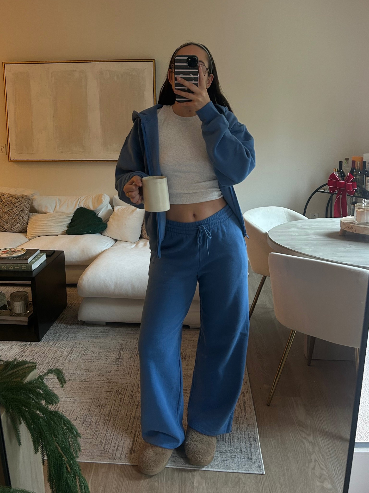 cozy morning 💙

#LTKHoliday #LTKgrwm #LTKootd