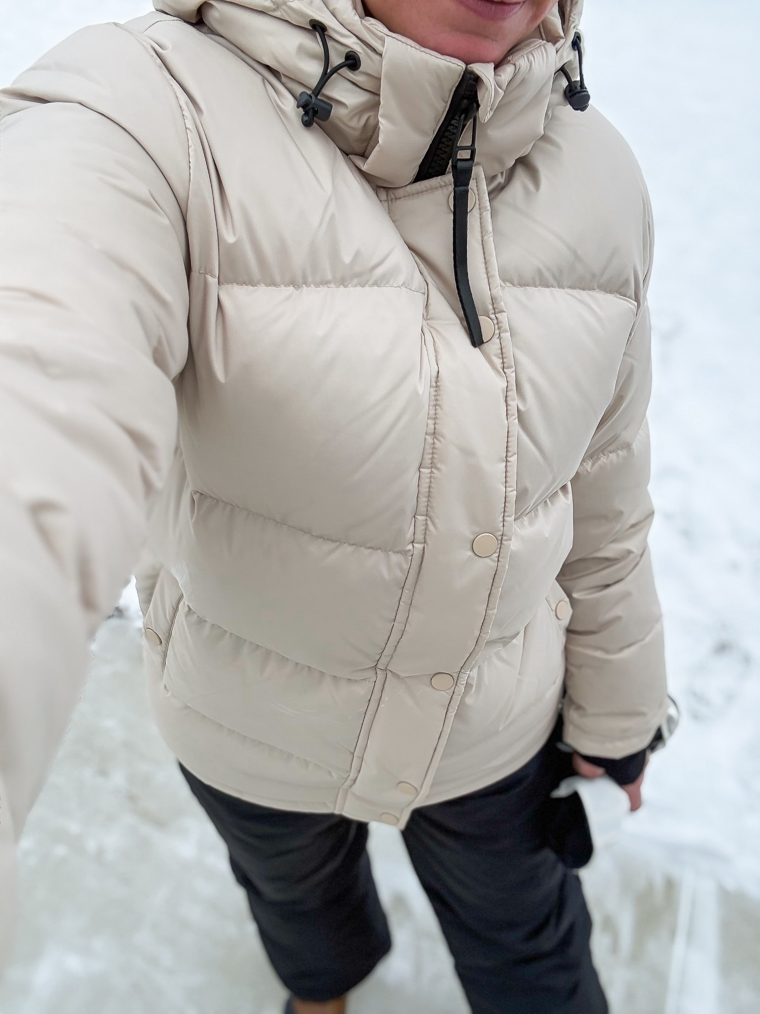 I’m obsessed with my new Quince winter coat! So warm!! I’m wearing an xsmall! 

#LTKSeasonal #LTKOver40 #LTKPetite