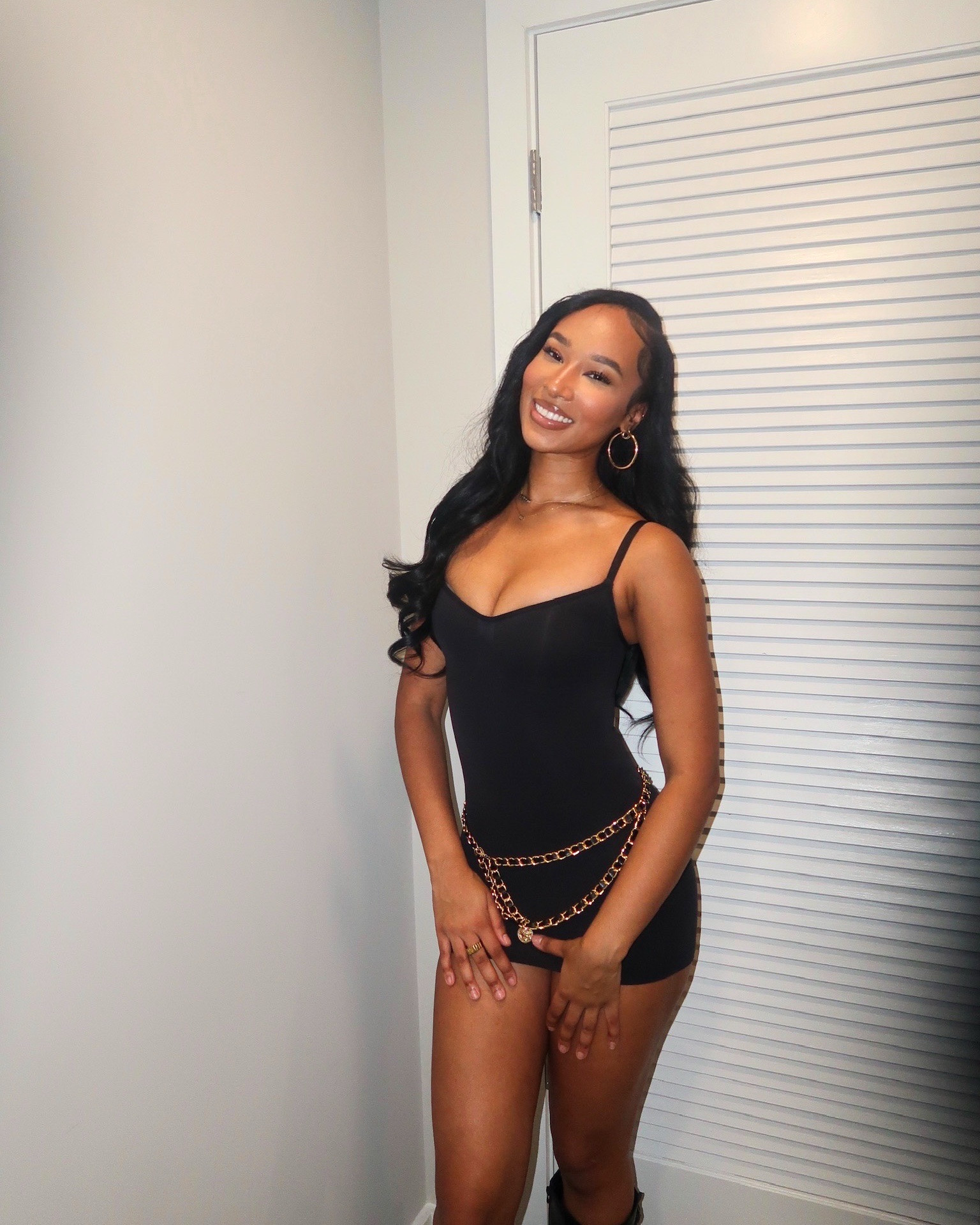 I love me some all black, especially when it’s SKIMS!! I’m wearing an xs! It snatches the waist like no other!

#LTKgrwm #LTKootd #LTKBeauty
