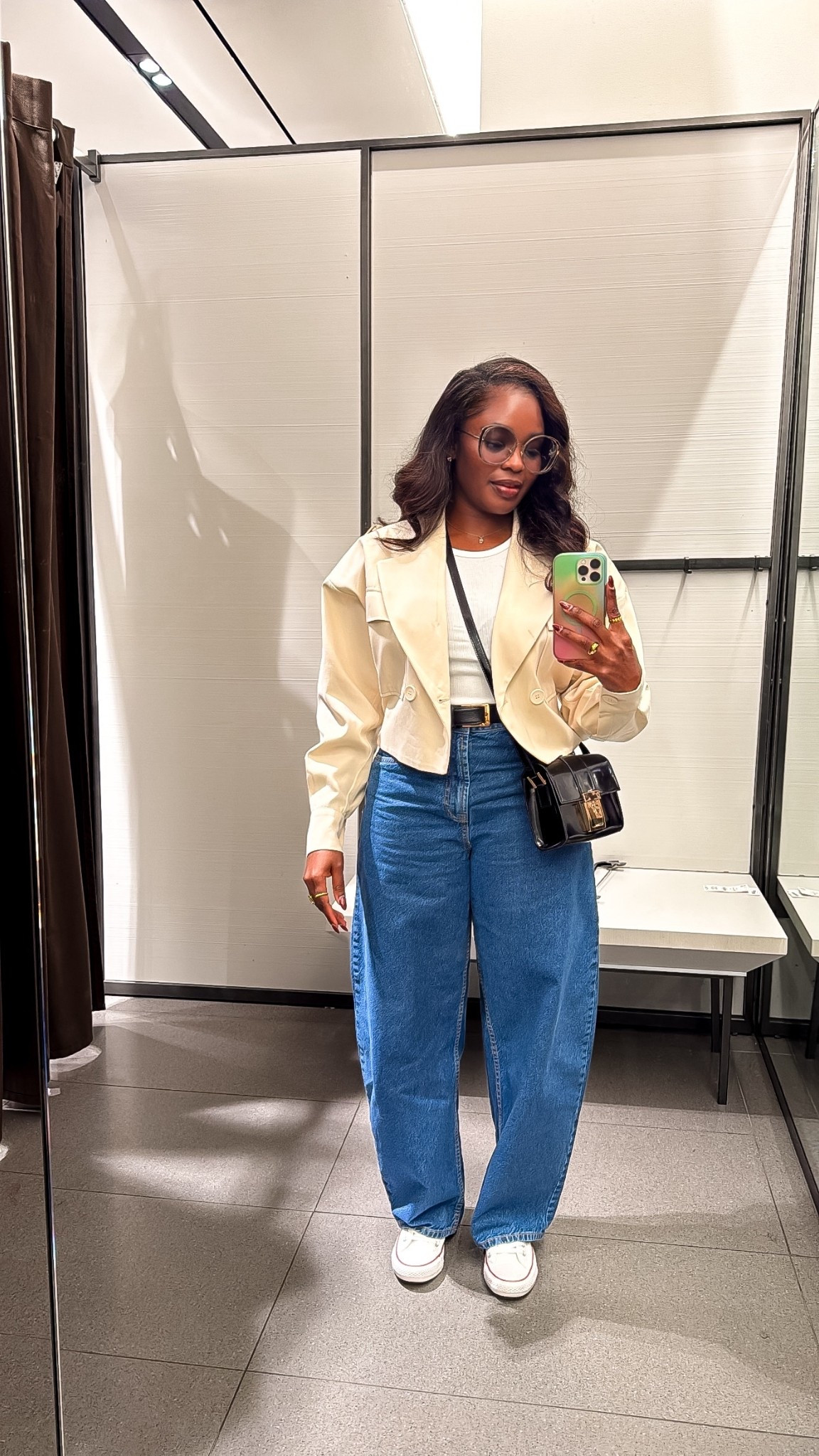 Barrel Jeans

#LTKHoliday #LTKStyleTip #LTKSaleAlert