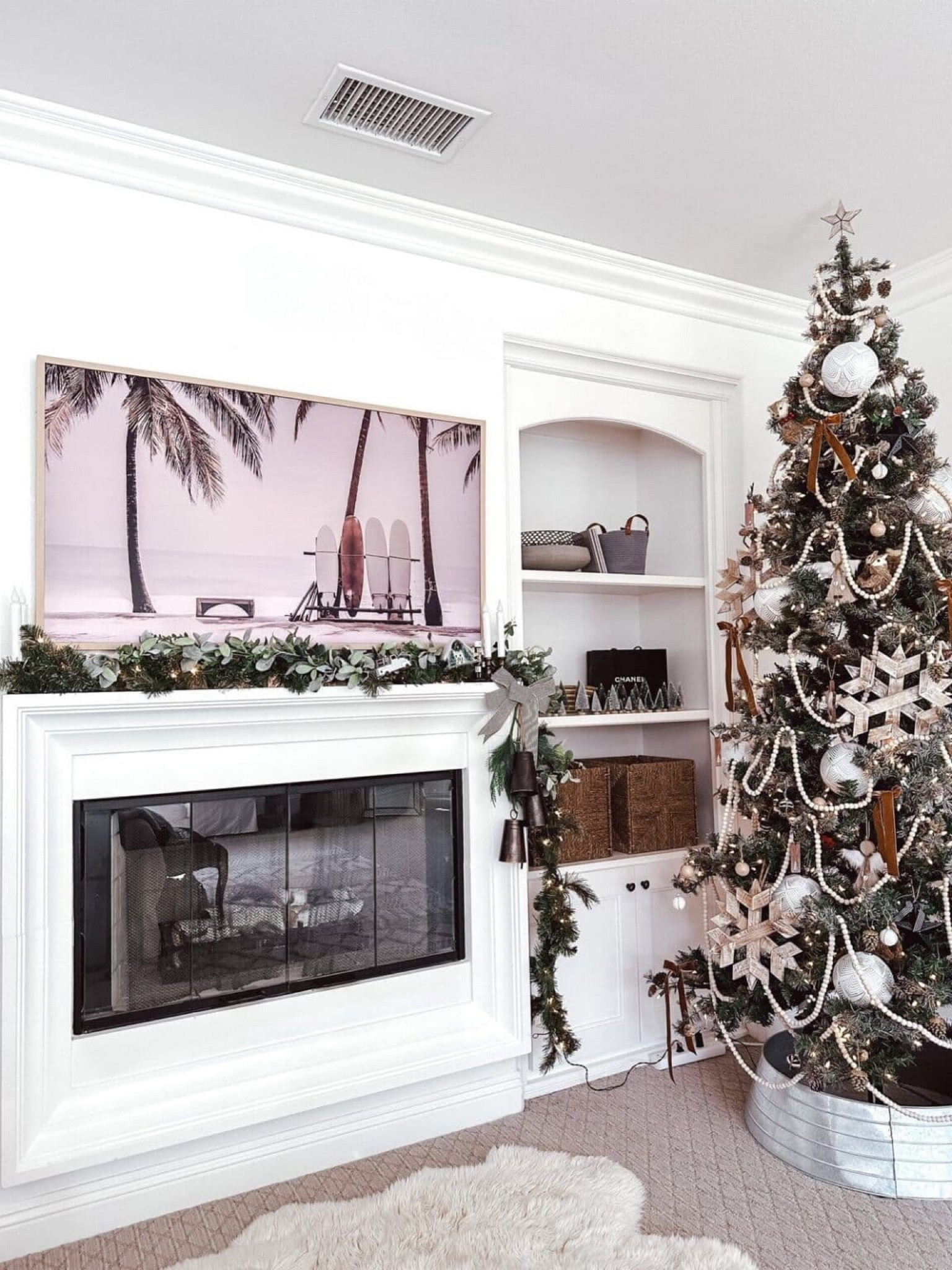 Amazon’s Black Friday Sales are live! We’ve rounded up the hottest items that we think will go the quickest! 🛍️🎄

#LTKHoliday #LTKSeasonal #LTKCyberWeek