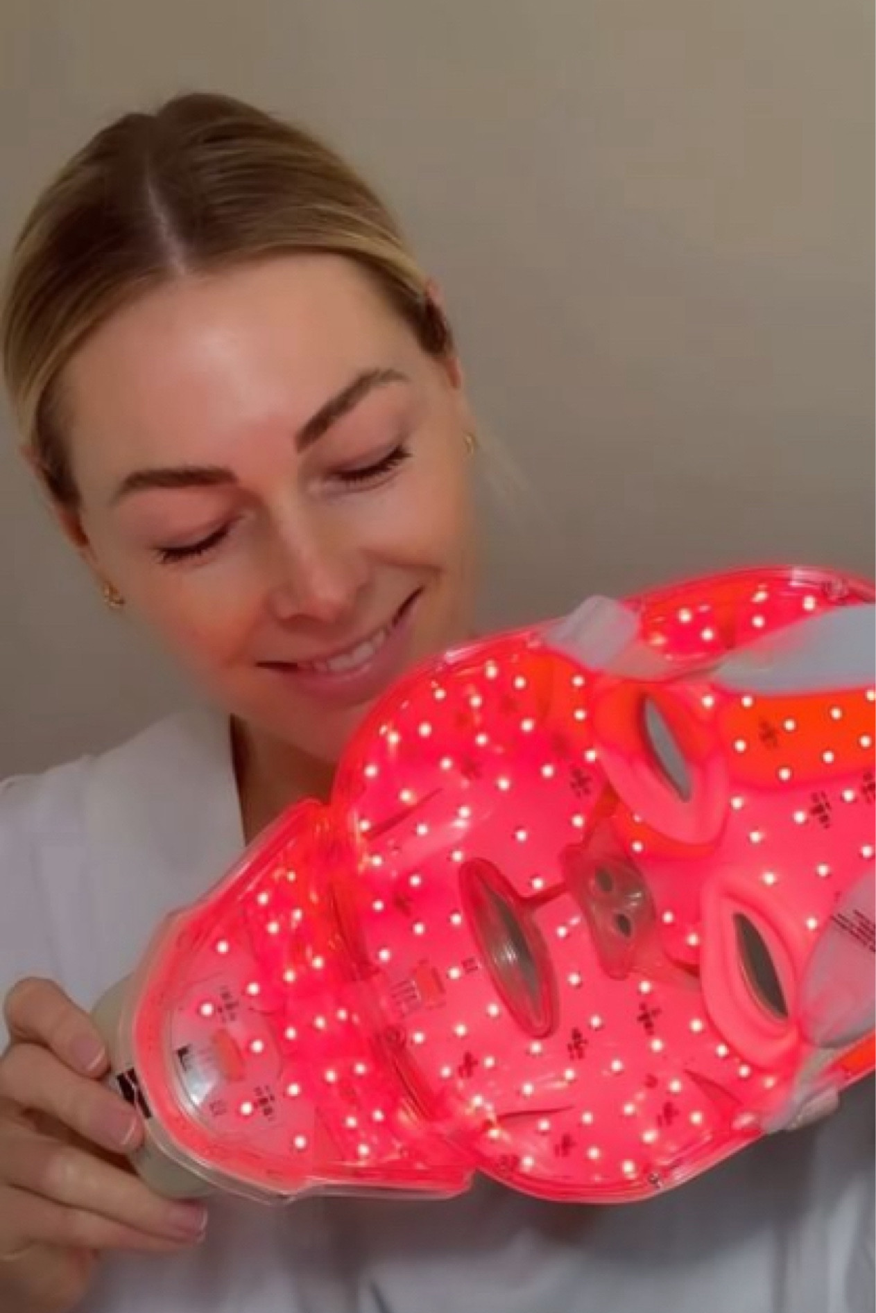 At home LED light therapy has fast become a popular at home treatment and is a great add on to your skin routine to boost the appearance and tone of your skin tissue. Always make sure your face and neck is deeply cleansed and bare from any product ahead of using your led light system. Follow on afterwards with your usual skin serums and hydrators. LED can be used 3-5 times a week on all skin types either in the morning, evening or afternoon! 

#LTKbeauty #LTKHoliday #LTKGiftGuide