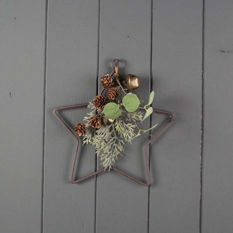 Star Wire Wreath With Faux Foliage and Brass Bells Christmas Wreath Wreaths for Front Door Christ... | Etsy (US)
