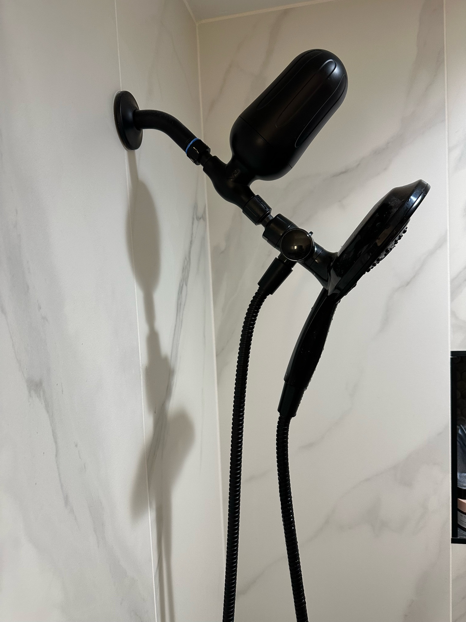 Best shower water filter 

So easy to install. It's the healthiest way to filter your water for you family using activated coconut shells. 

#ShowerFilter #WaterFilter #Coconut #Healthy #Water #homefind #bath #Shower 

#LTKfamily #LTKunder100 #LTKhome