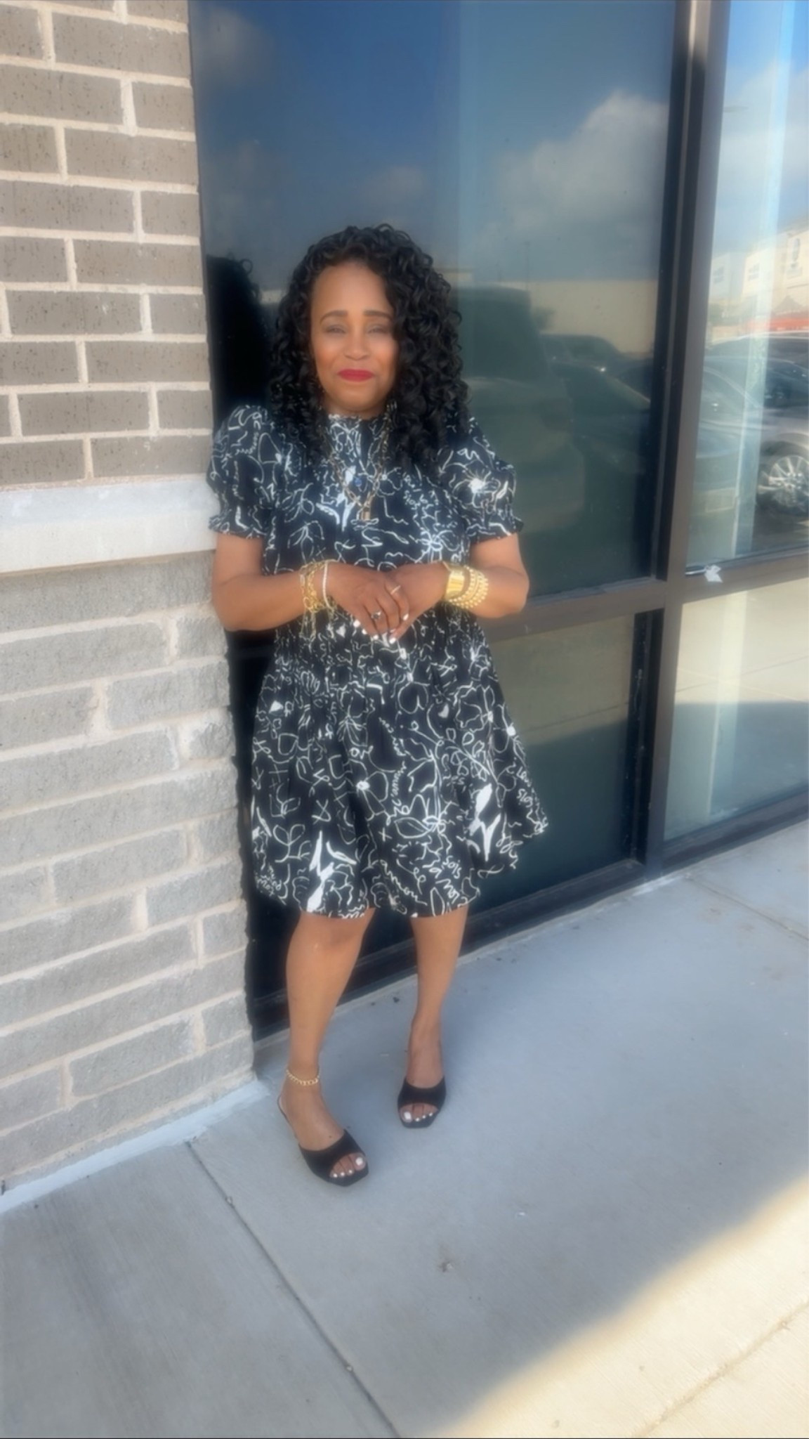 How can you ever go wrong in a black and white dress?

#LTKPetite #LTKSaleAlert