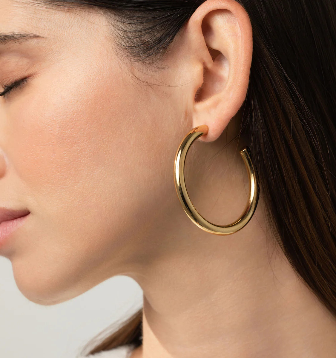 Gigi Round Hoops - 50mm | Rellery