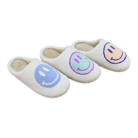 These cozy adorable Smiley Slippers are the hottest trend now. Slide into instant comfort with th... | Etsy (US)