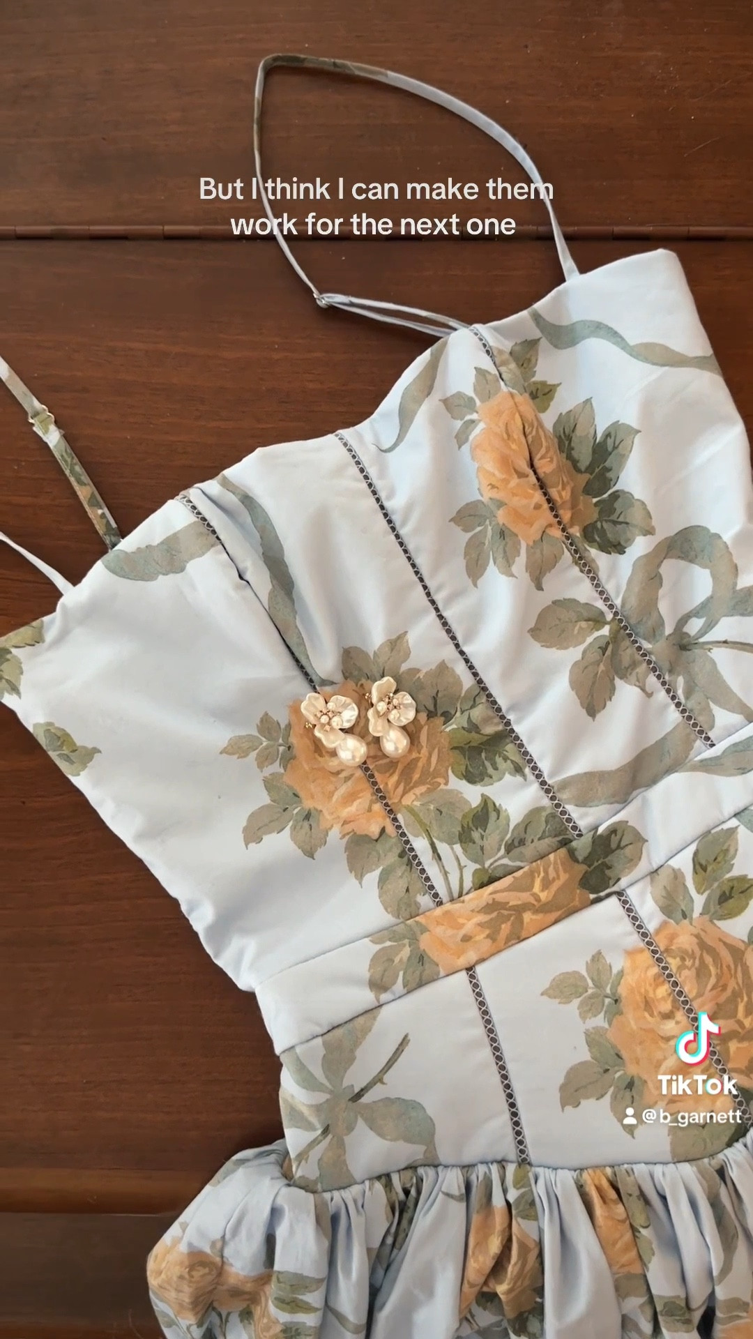 These might be the prettiest wedding guest earrings (also great for the bride & under $100) they are so light & versatile 

Earrings | wedding guest dress | house of cb dress | wedding guest look | bride earrings | wedding guest jewelry 

#LTKWedding #LTKParties #LTKFindsUnder100