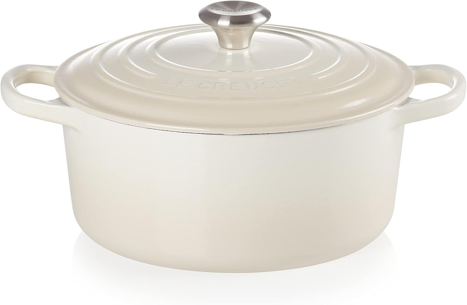 Le Creuset Signature Enamelled Cast Iron Round Casserole Dish With Lid, 22 cm, 3.3 Litre, Meringue, 21177227164430 | Amazon (UK)