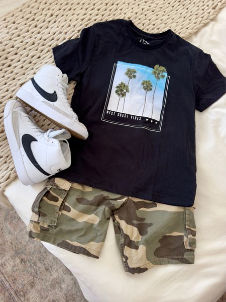 Boys summer outfit idea! 

Target fashion | Walmart fashion | boys outfit | Nike shoes 


#LTKKids #LTKFamily #LTKShoeCrush