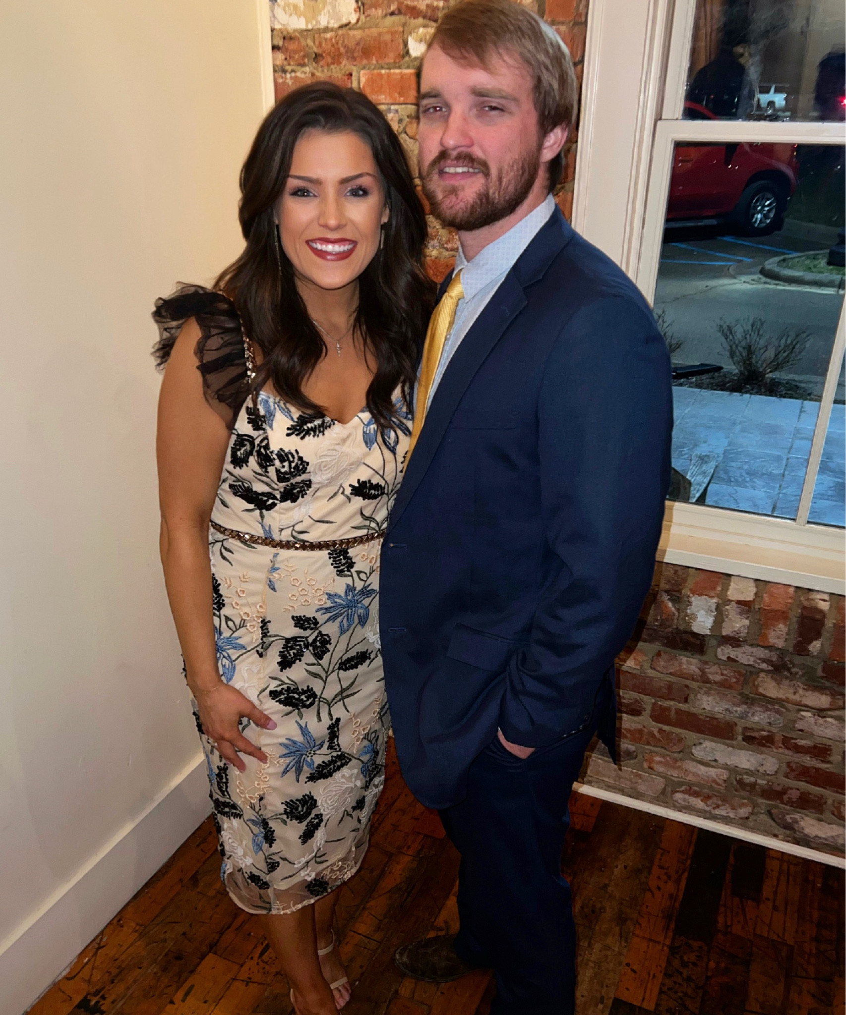 Wedding guest dress!! 


#LTKwedding #outfit #weddingdress #mididress 

#LTKstyletip #LTKwedding #LTKSeasonal