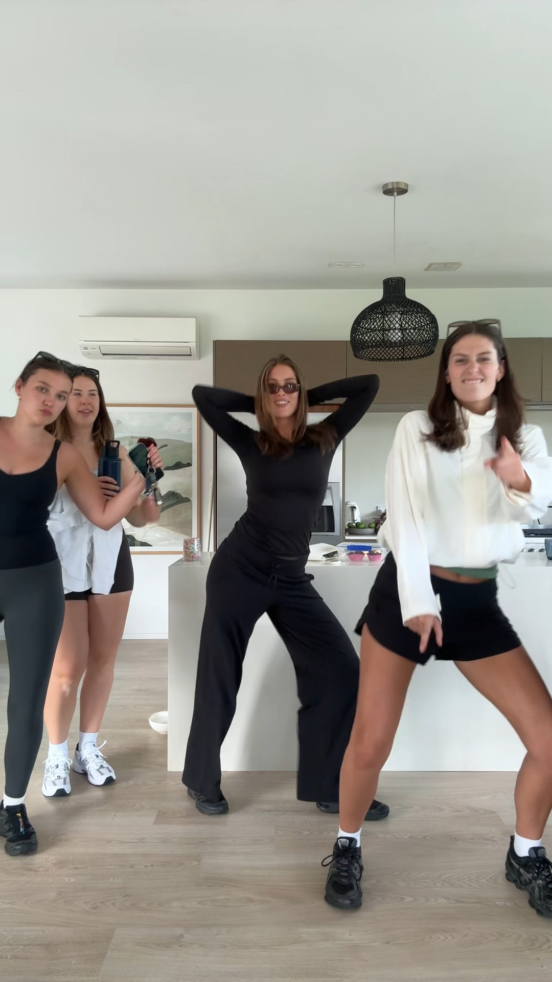 Whole outfit is from Lululemon (yk me) 

#LTKaustralia #LTKfitness
