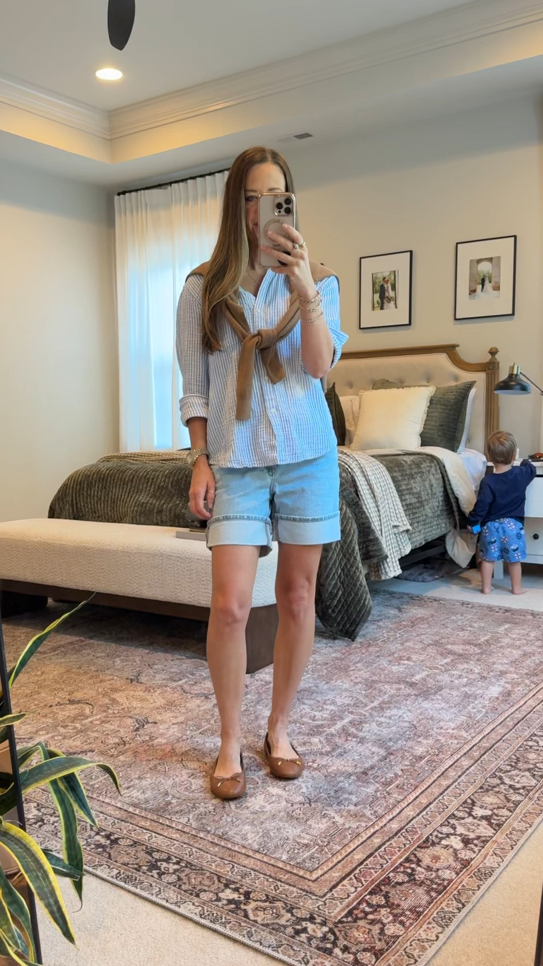 Mom outfit, but make it chic 🤍

Wearing a Quince gauze button down with mid-length denim shorts and a lightweight sweater over the shoulders for an easy polished layer. Simple, practical, and still put together for summer mom life, errands, travel days, or a casual weekend.

Use my Quince code: INFG-26LINENANDLIGHTCO10

#LTKootd #LTKmomlife #LTKgrwm

#LTKootd #LTKgrwm #LTKmomlife