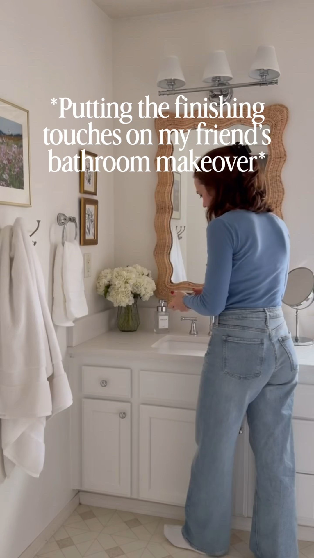 I’ve been helping my friend update her kids’ bathroom and it’s done! Her style is light and fresh and a little playful, but it’s a traditional home. One of the most important changes we made was replacing the plastic slatted blind with a custom Roman shade from @twopagescurtains! I love this type of update to make a home feel more unique. My code SUZANNAHSTANLEY now gets you 27% off for Black Friday!