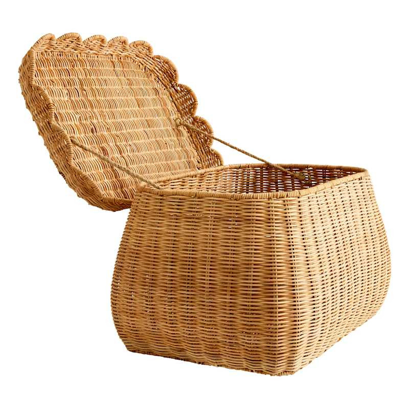 Juniper Oval Scallop Rattan Basket with Lid, Extra Large | At Home