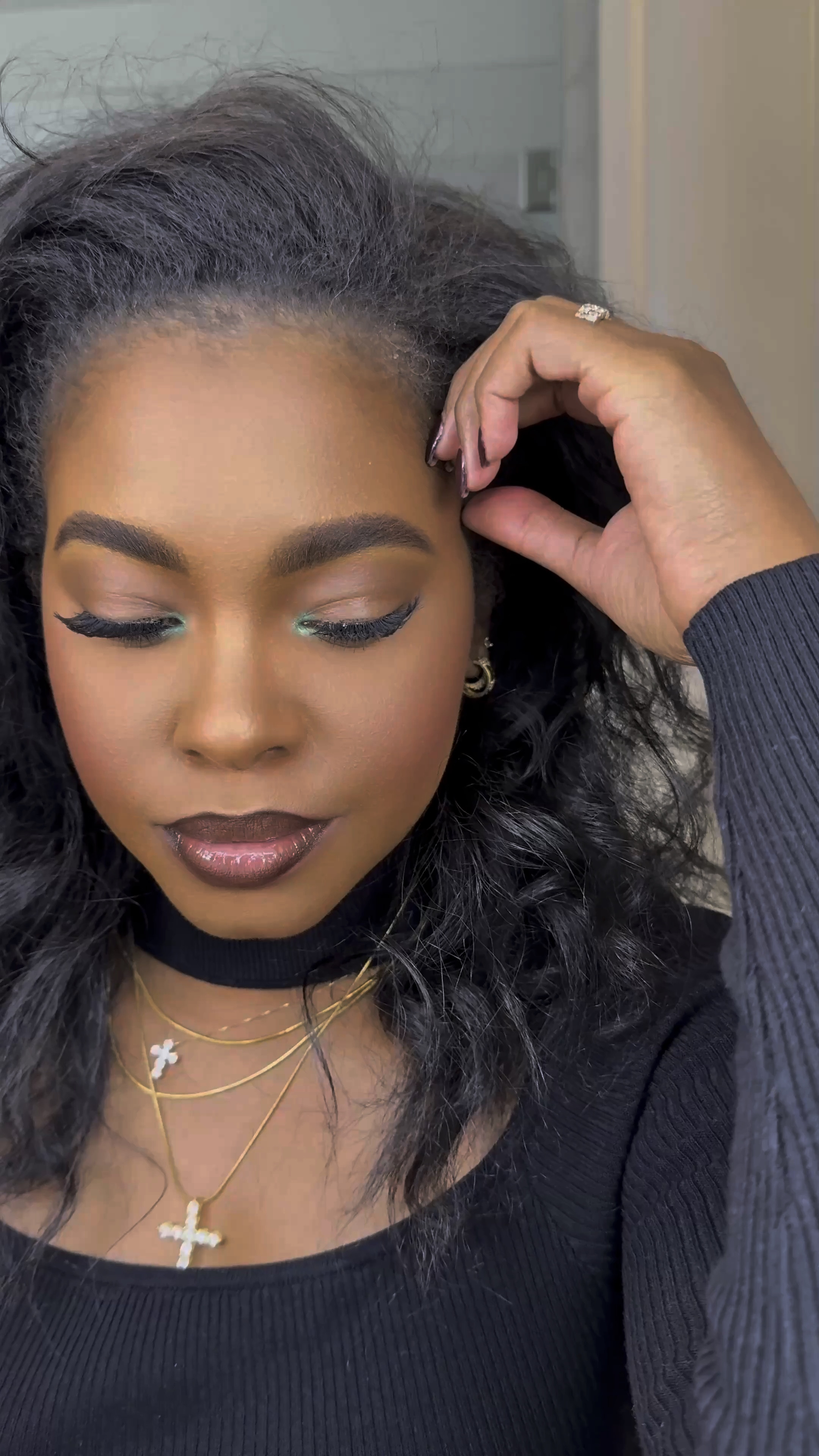 It’s giving 90’s nostalgia and I LOVE IT! 
Liner: espresso
Clear gloss 


#LTKFindsUnder50 #LTKBeauty