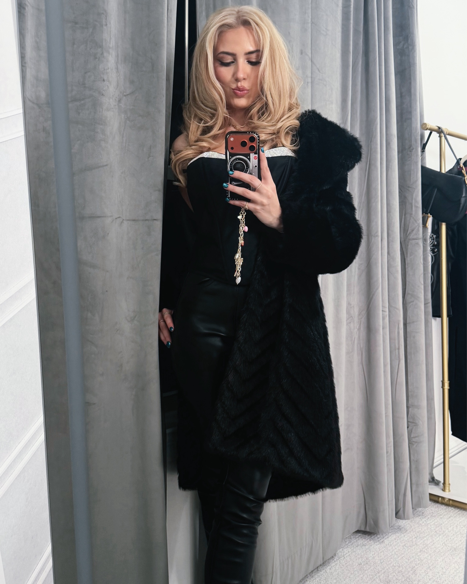 Outfit of the night 🖤 Galentines Day 

#LTKBeauty #LTKgrwm #LTKootd