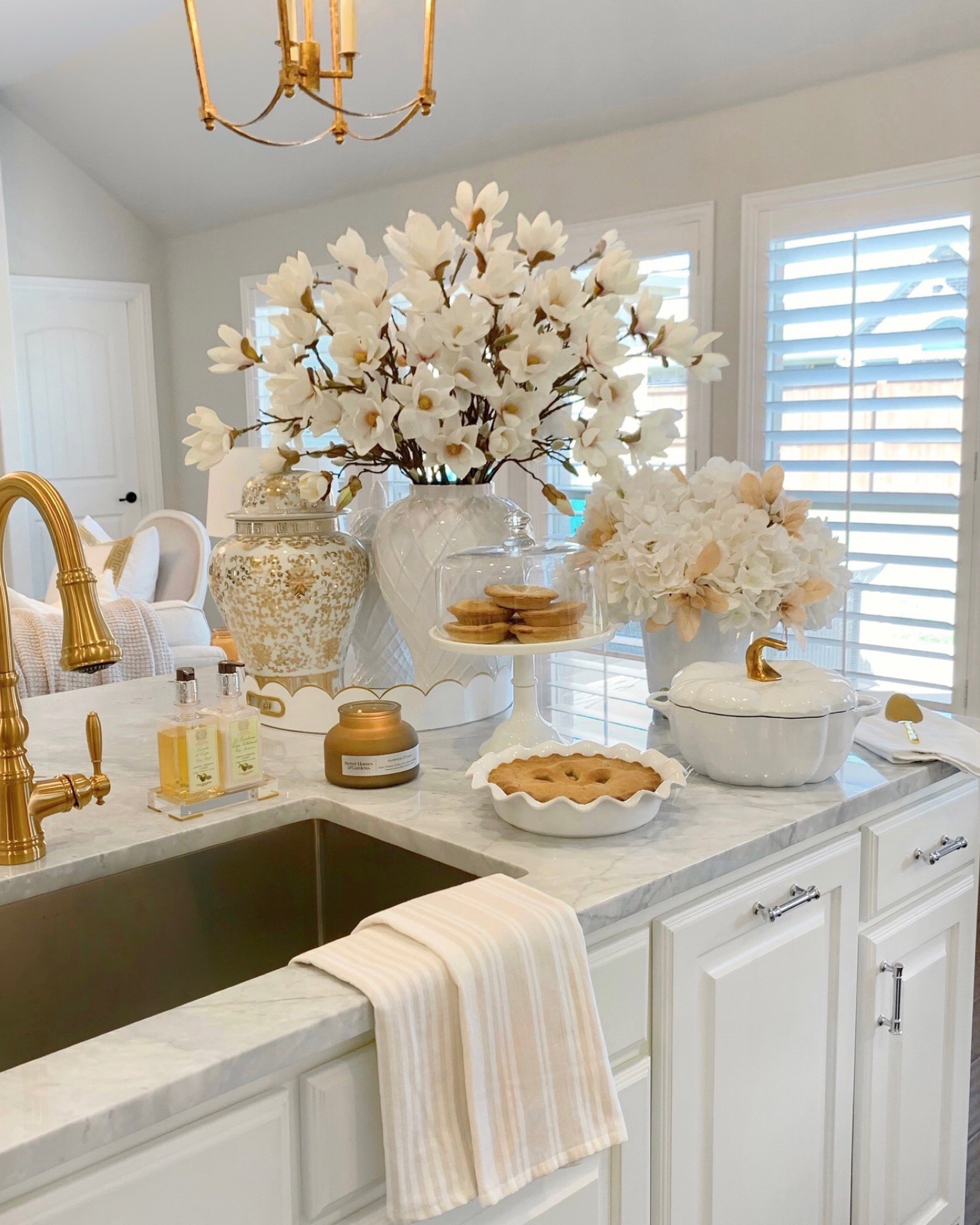 Pumpkin Dutch oven season is near 🎃✨

#LTKFindsUnder50 #LTKSaleAlert #LTKHome