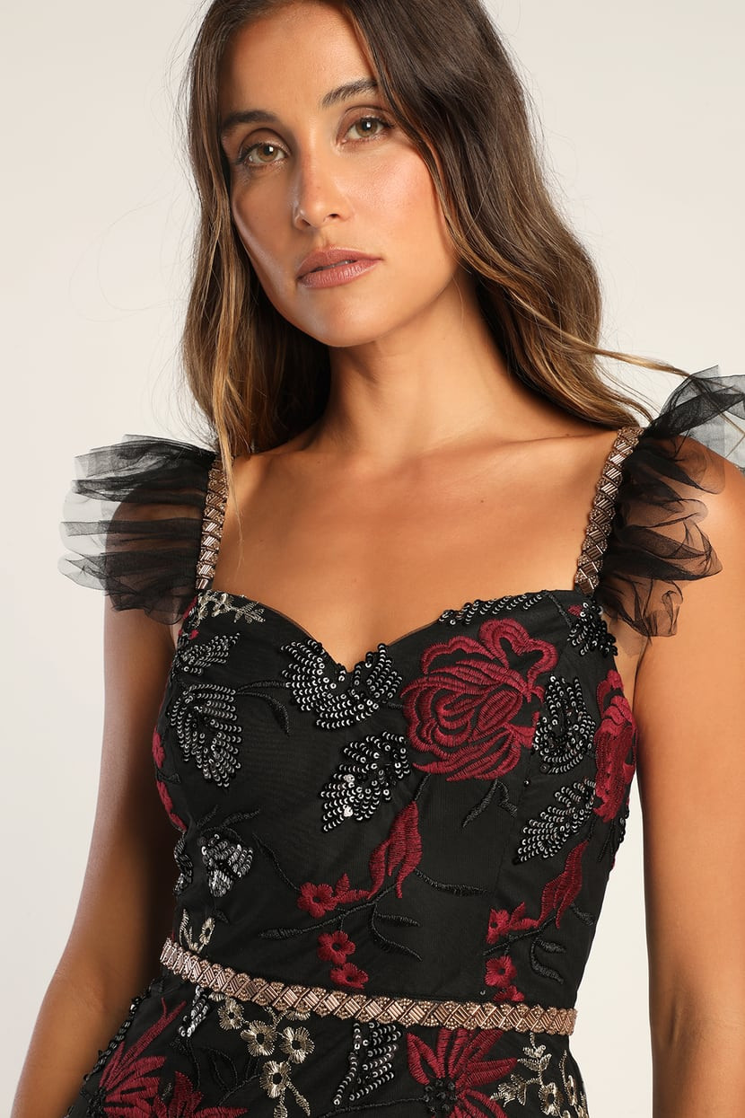 Show Stopper Black Embroidered Sequin Bodycon Midi Dress | Lulus (US)