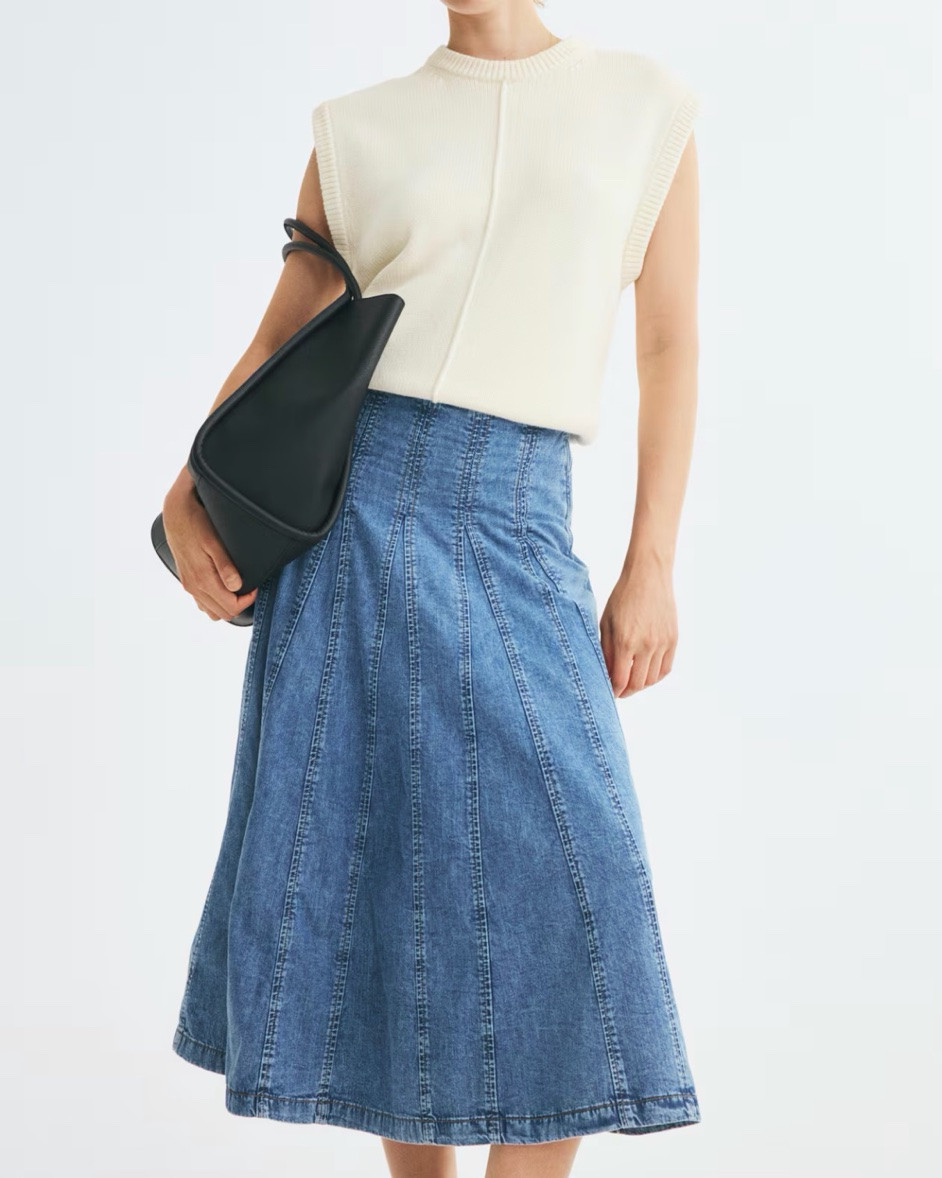 Denim midi skirt

#LTKSeasonal